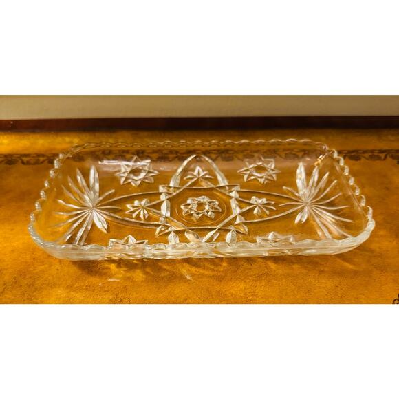Anchor Hocking Jewelry - Anchor Hocking Prescut Rectangular Clear Glass Crystal Starburst USA Tray Dish